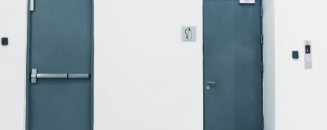 Solidność i styl - Zalety drzwi zewnętrznych stalowych w nowoczesnej architekturze
